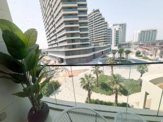 Designer Studio in Bay Residences - Live By The Sea with Island Properties - 2