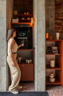 Casa Blush Riverside Boutique Aparthotel by Flatbook - 4