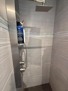 Modern 1BR - Downtown Montreal Retreat - 1