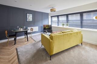 Host & Stay - The Business Studio - 2