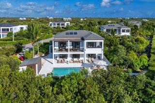 Alize Villa - 4 BR Ocean View - 0