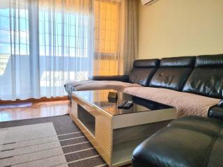 Premium 2BD Central View Burgas with Parking - 7