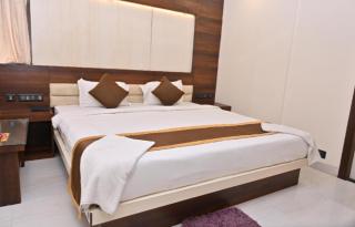 Hotel Sawera Int Walking Distance From New Delhi Railway Station & Connaught Place - 1