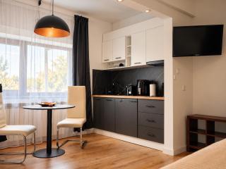 The Urban Retreat - Sophie Suite - 5