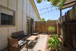Projector 3BR Patio Fire Pit Sleeps 7 - 7