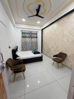 Red corridor guest house Banihal - 3