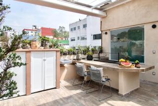 Casa Ha A Soulful 7Br Home w Rooftop, Condesa - 9