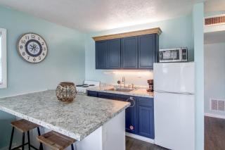 Water Views! Studio w/ Hot Tub & Boat Dock Access - 0