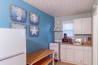 Bayfront Unit w/ Hot Tub & Dock Access! - 8
