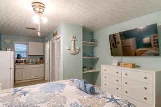 Bayfront Unit w/ Hot Tub & Dock Access! - 6