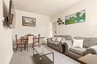 The Saltwell Haven 3 Bedroom City Retreat - 5