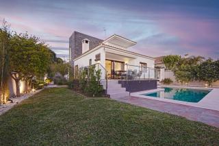 Modern Villa close to Costabella beach - 0