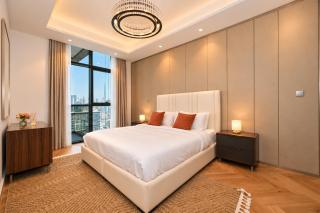 Stunning 1Bdr Luxury with Burj Khalifa View - 6