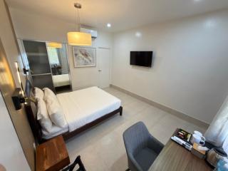 HARMAN SUITES Moalboal - 6