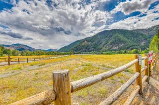 Walk to Ski Slopes! Sun Valley Condo w/ Balcony - 8