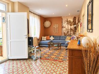 la maison du bonheur - 0