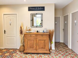 la maison du bonheur - 1