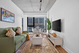 Comfortable 1BR Montreal stay - Near Metro - 0