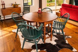 1820 House - VT Charm + Modern Comforts + Hot Tub - Stowe - 2