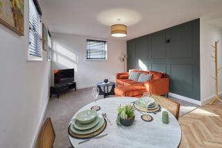Host & Stay - The Signature Suite - 7