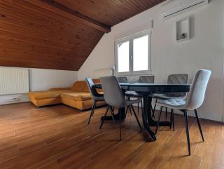 Large Condo with Terrace & Piano - 4