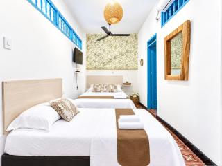 Suites by Kasaya Hotel - 1