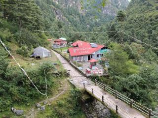 Himalayan Lodge & Restaurant - 8