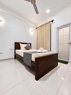 Dutch Boutique hotel trincomalee - 0