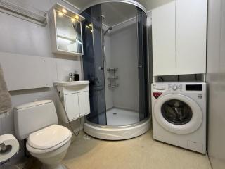 Cozy studio, metro&light rail 500m, own parking - 4