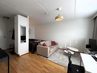 Cozy studio, metro&light rail 500m, own parking - 3