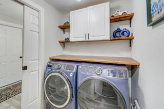 Private Pool, Patio & BBQ! Updated Tacoma Home - 3