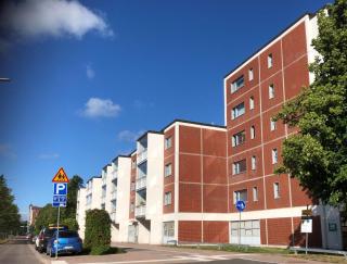 Cozy studio, metro&light rail 500m, own parking - 9