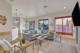Oro Valley Oasis w/ Canyon Views & Private Pool - 9