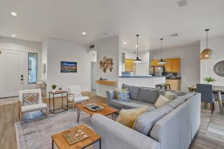 Oro Valley Oasis w/ Canyon Views & Private Pool - 6