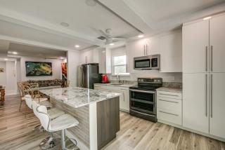 Steps to Dtwn & Riverwalk! Retreat w/ Fenced Yard - 9