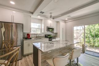 Steps to Dtwn & Riverwalk! Retreat w/ Fenced Yard - 4