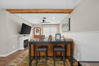 Cozy Terrell Home w Fenced Yard and Fast WiFi - 2