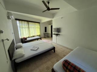 Uttam Tourist Resort - 8