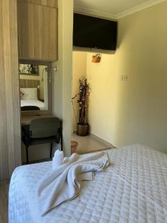 Premium single room in Hatfield - 2410 - 9