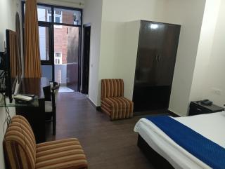 Arien International Hotel - 0