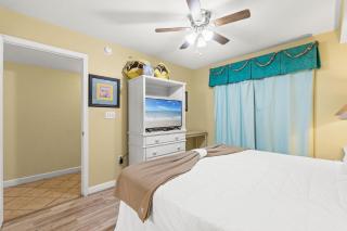 Pelican Isle 216 - Surfside Haven - 2