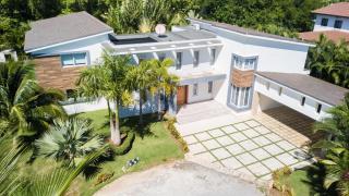 Villa at Metro Country Club with Private Pool - 3