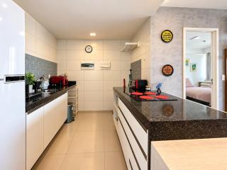 Flat em Boa Viagem com Café da Manhã, Piscina e Recepção 24h - 5