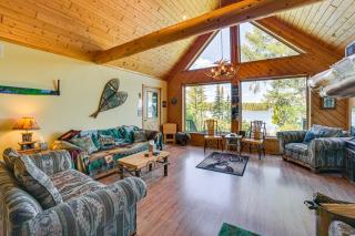 Upscale Beachfront Log Home on Lake Huron Shores - 5