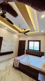 Hotel Matey Shree Bada Chammac Restaurant - 1