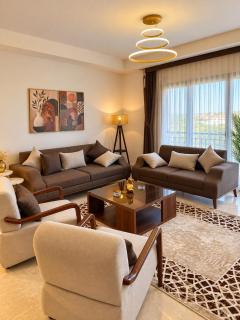 Luxury 2BR in Uptown Cairo- Pool & Gym & Views - 3