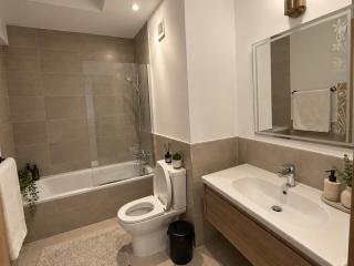 Luxury 2BR in Uptown Cairo- Pool & Gym & Views - 2