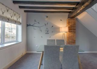Character Cottage / EMA & Donington Park - 4