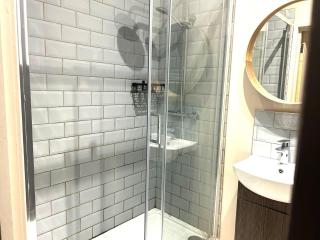 Stylish 1 Bed Apartment /Central Loughborough - 7