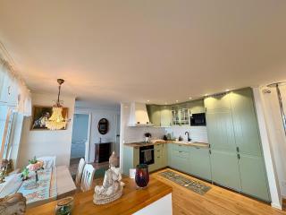 Peaceful Beachside stay in Askim - 1